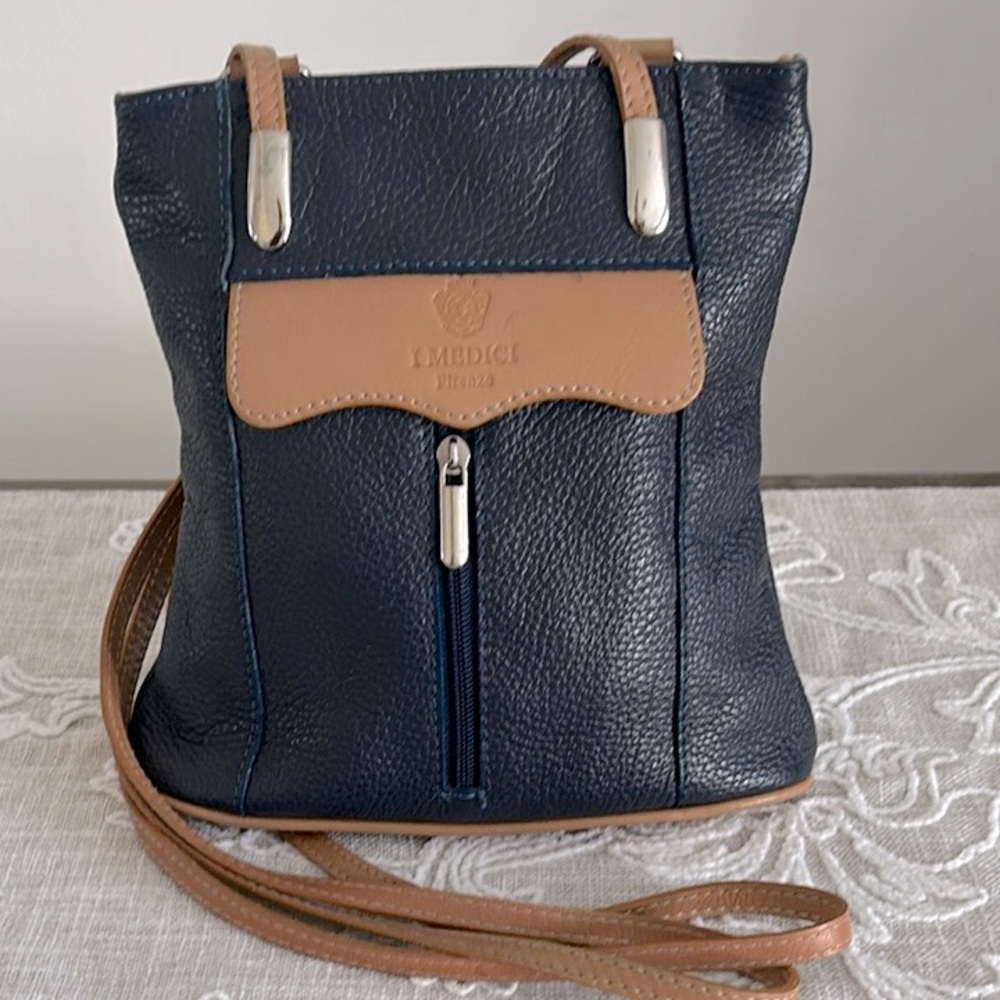 I Medici Firenze Convertible Rosa Crossbody/Shoulder/Backpack Leather Bag